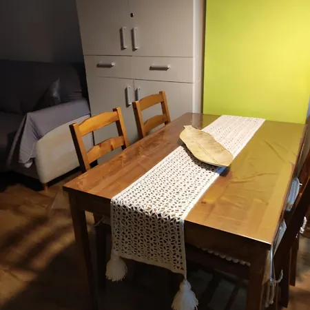 Apartamento Casa Pilar Situada En La Capital Del Somontano *