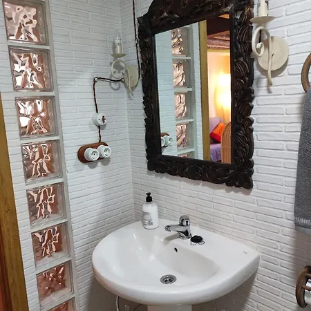 Casa Pilar Situada En La Capital Del Somontano * Barbastro