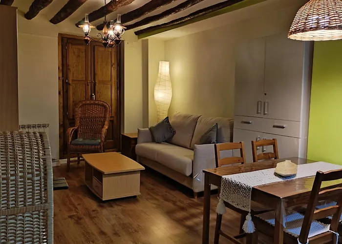 Casa Pilar Situada En La Capital Del Somontano Apartamento Barbastro